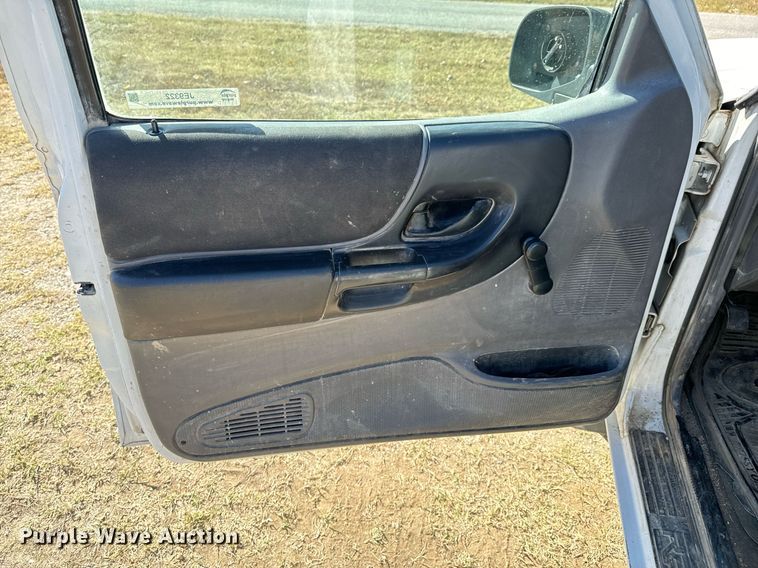 image for item JE9322 2003 Ford Ranger pickup truck