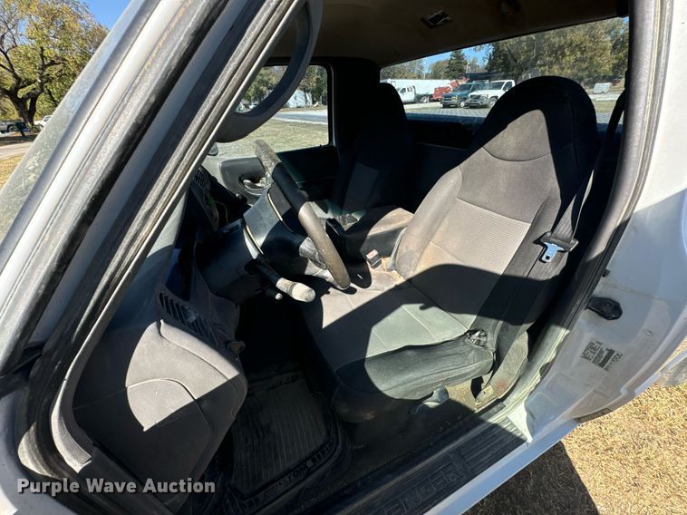 image for item JE9322 2003 Ford Ranger pickup truck