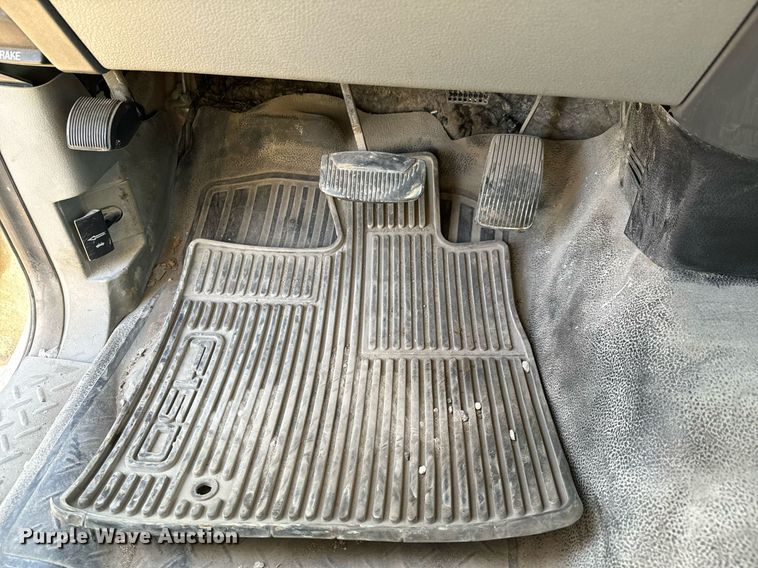 image for item JE9325 2008 Ford F150 SuperCab pickup truck