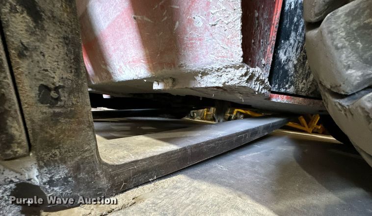 image for item JE9333 Toyota 7FGU35 forklift