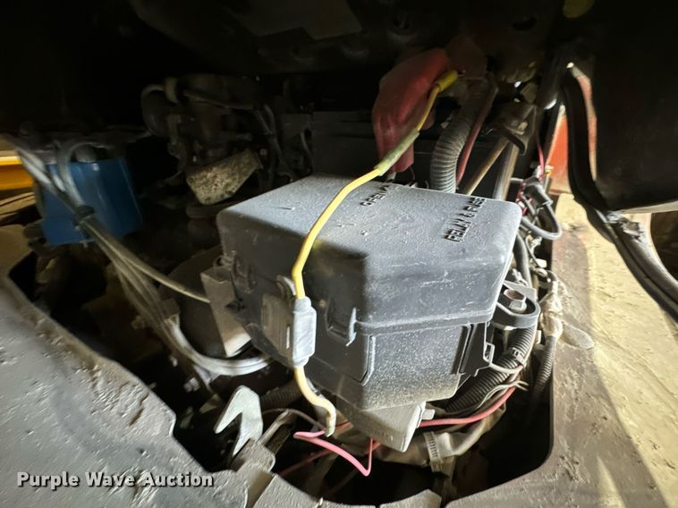 image for item JE9333 Toyota 7FGU35 forklift