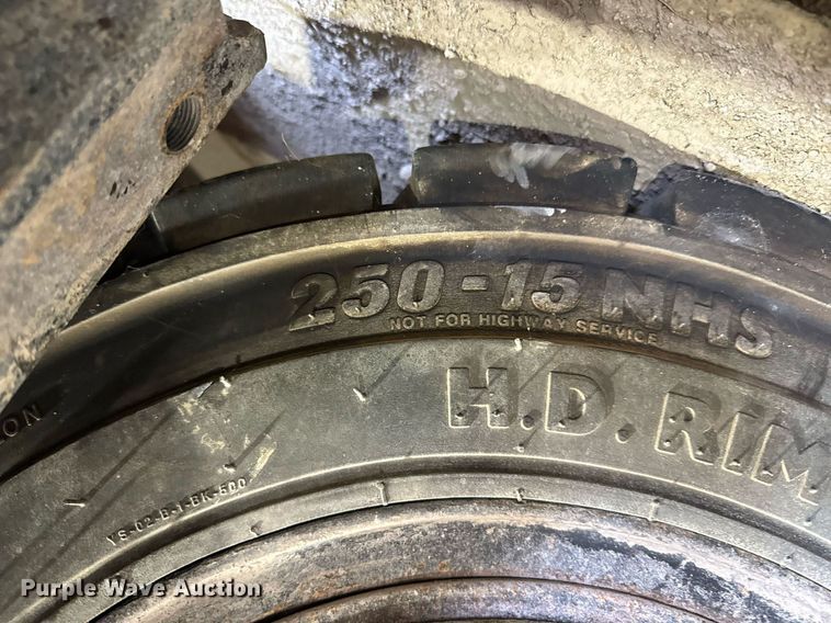 image for item JE9333 Toyota 7FGU35 forklift