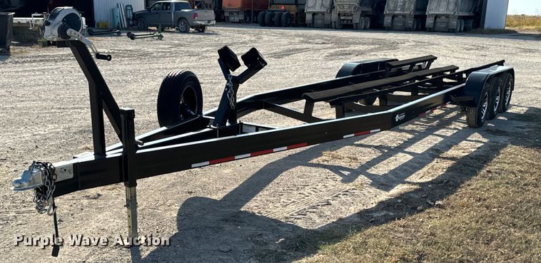 image for item JE9335 2017 Manning Marine boat trailer