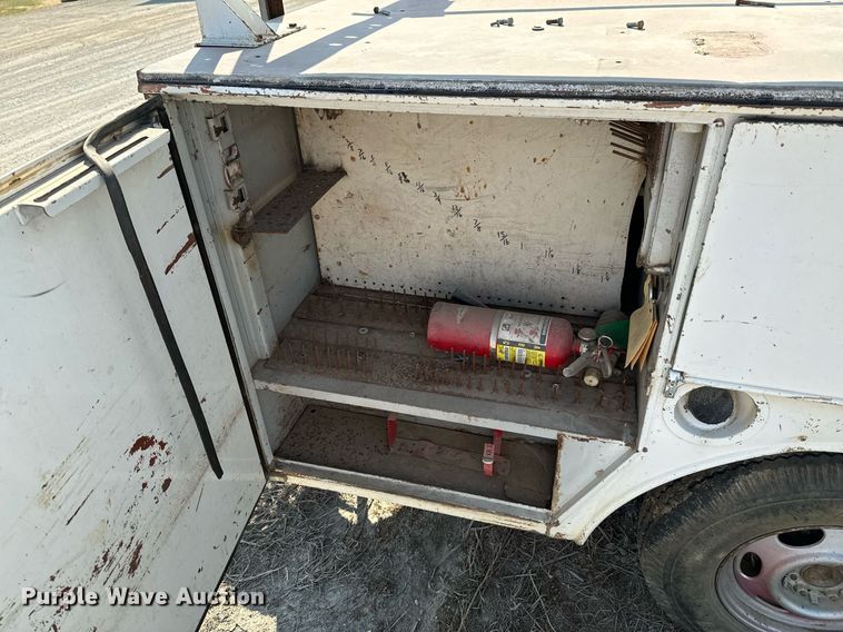 image for item JE9365 2006 Shop built utility bed trailer