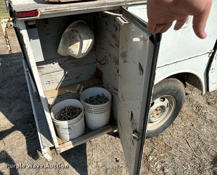 image for item JE9365 2006 Shop built utility bed trailer