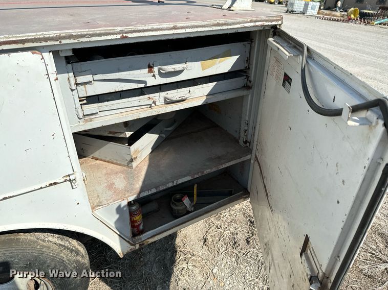 image for item JE9365 2006 Shop built utility bed trailer