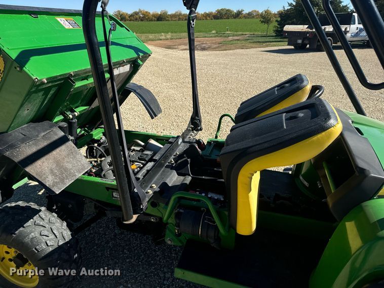image for item MS9860 2008 John Deere Gator 850D utility vehicle
