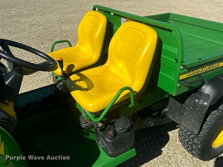 image for item MS9861 2005 John Deere Gator HPX utility vehicle