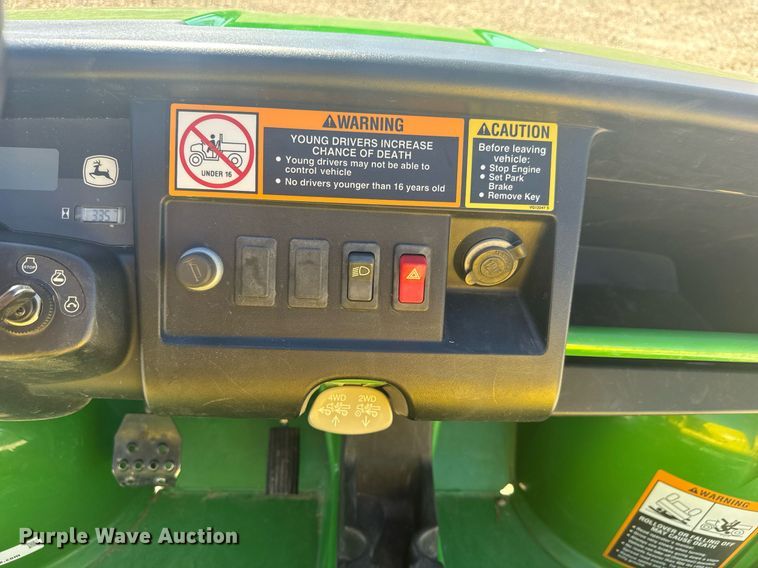 image for item MS9861 2005 John Deere Gator HPX utility vehicle
