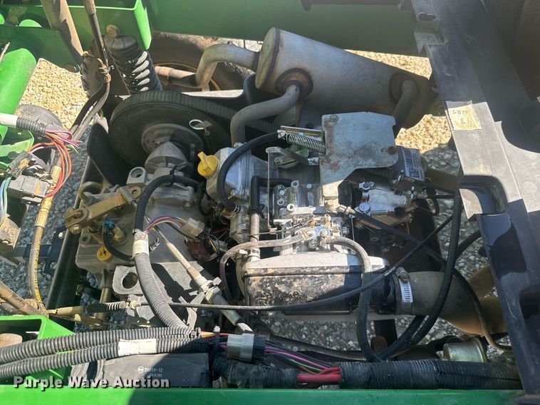 image for item MS9861 2005 John Deere Gator HPX utility vehicle