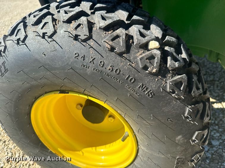 image for item MS9861 2005 John Deere Gator HPX utility vehicle