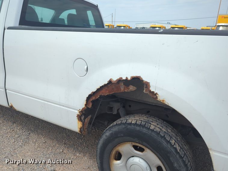 image for item NW9680 2006 Ford  F150 pickup truck