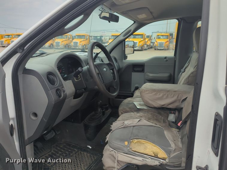 image for item NW9680 2006 Ford  F150 pickup truck