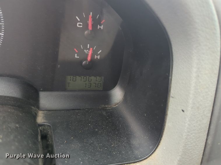 image for item NW9680 2006 Ford  F150 pickup truck