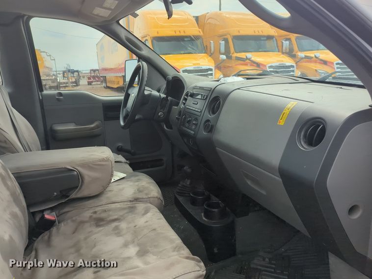 image for item NW9680 2006 Ford  F150 pickup truck