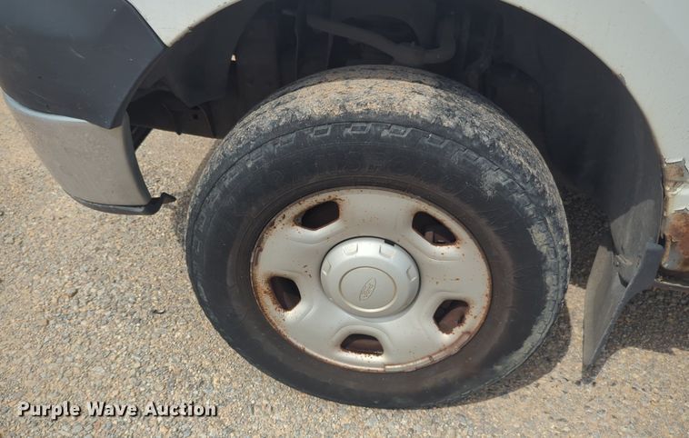 image for item NW9680 2006 Ford  F150 pickup truck