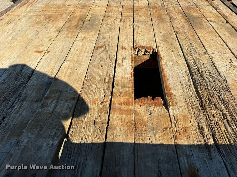 image for item OG9702 2018 Sure Trac  equipment trailer