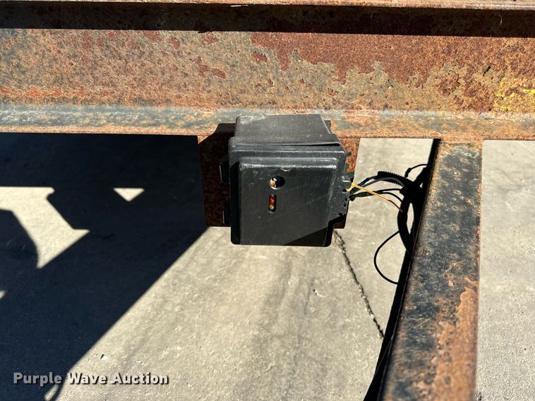 image for item OG9702 2018 Sure Trac  equipment trailer