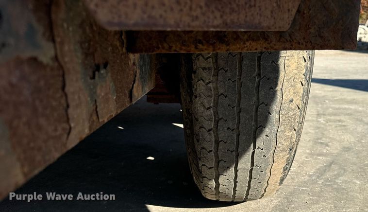 image for item OG9702 2018 Sure Trac  equipment trailer