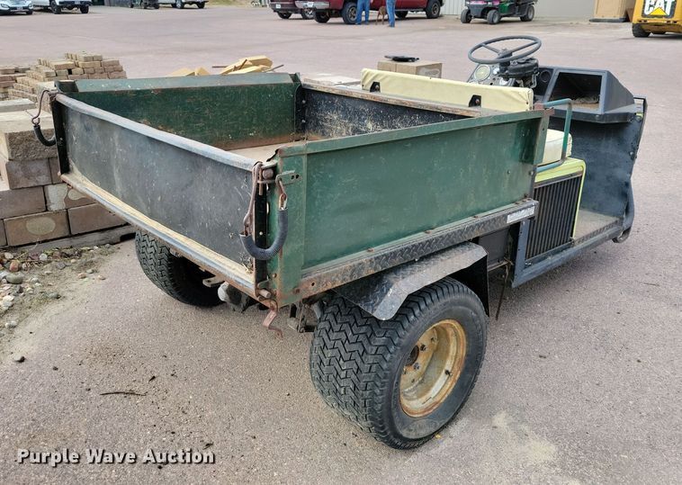 image for item OH9276 1992 Cushman utility vehicle