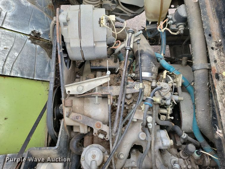 image for item OH9276 1992 Cushman utility vehicle