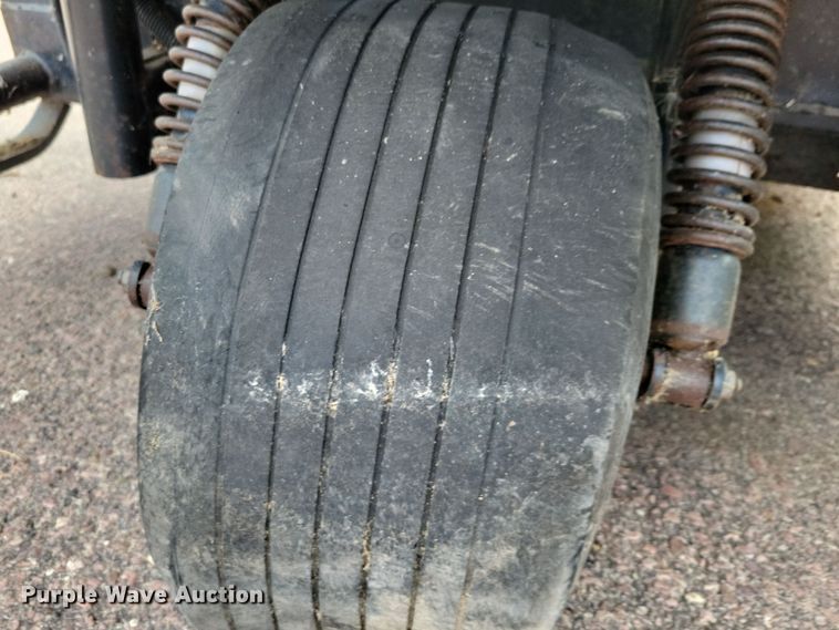 image for item OH9276 1992 Cushman utility vehicle