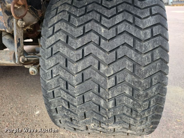 image for item OH9276 1992 Cushman utility vehicle