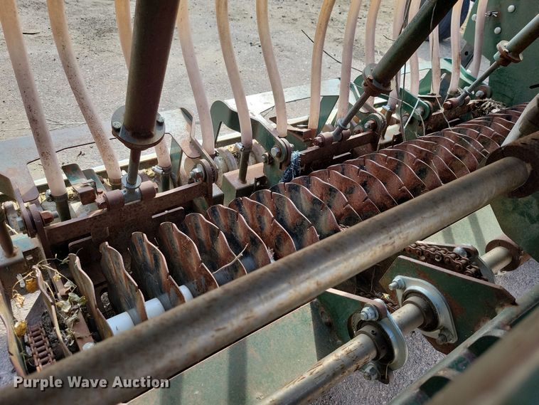 image for item OH9277 Turfco TriWave 60 overseeder