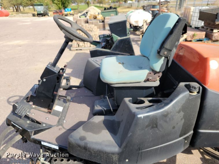 image for item OH9278 2006 Jacobsen LF3400 reel mower