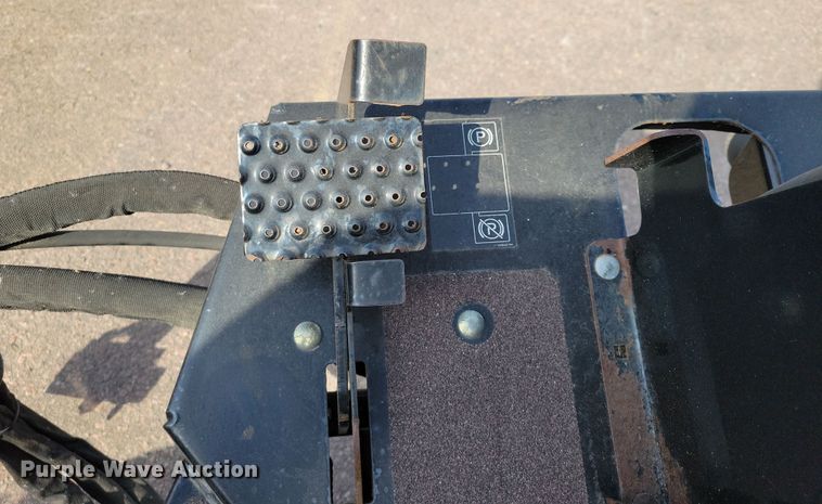 image for item OH9278 2006 Jacobsen LF3400 reel mower