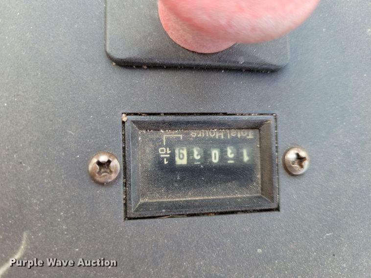 image for item OH9278 2006 Jacobsen LF3400 reel mower