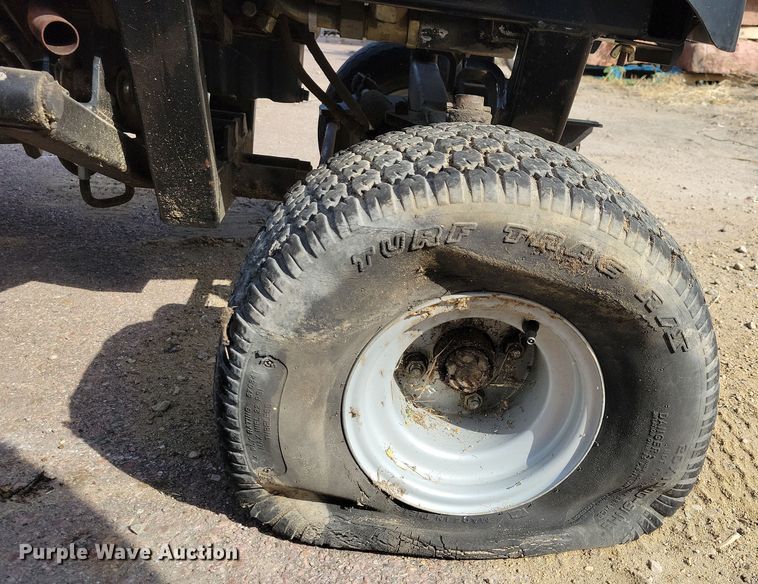 image for item OH9278 2006 Jacobsen LF3400 reel mower