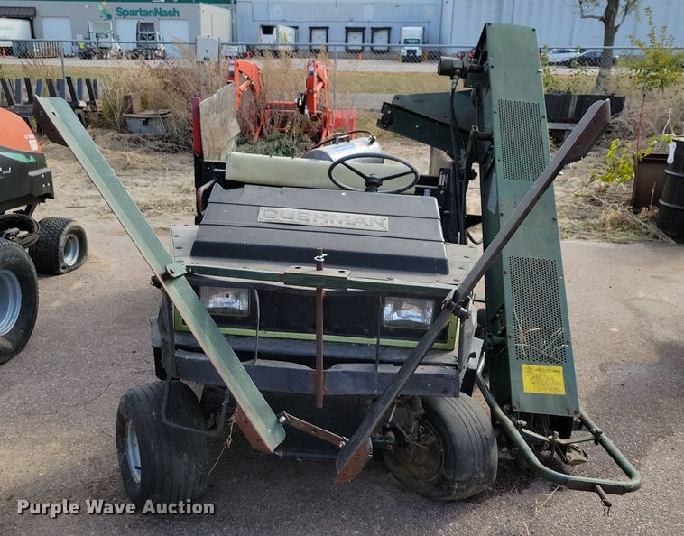 image for item OH9279 Cushman utility vehicle