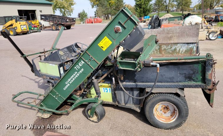 image for item OH9279 Cushman utility vehicle