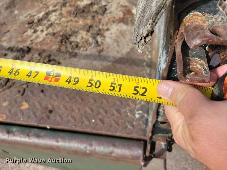 image for item OH9279 Cushman utility vehicle