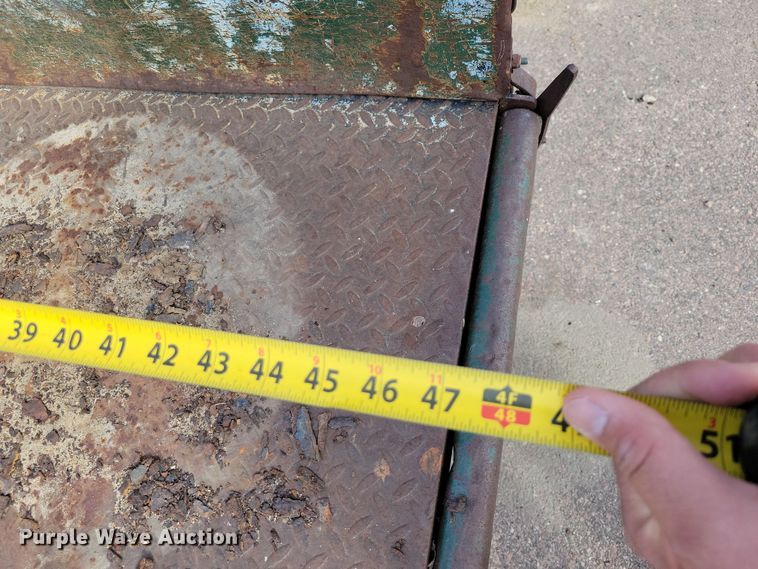 image for item OH9279 Cushman utility vehicle