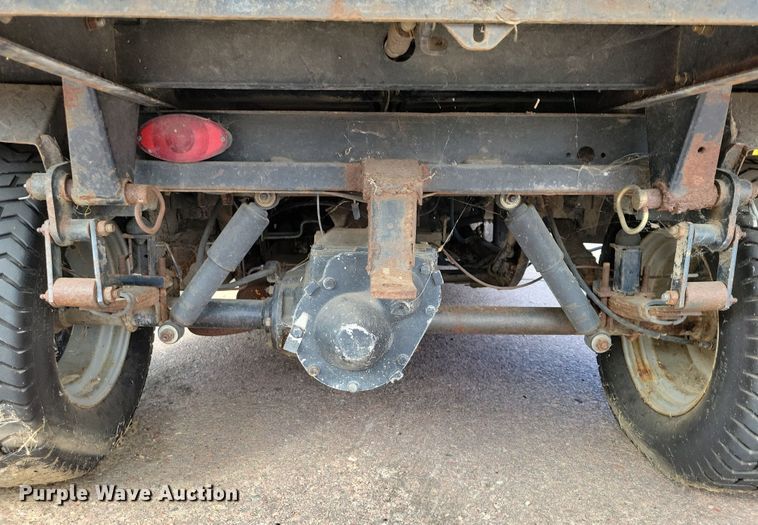 image for item OH9279 Cushman utility vehicle