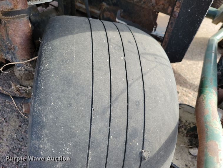 image for item OH9279 Cushman utility vehicle