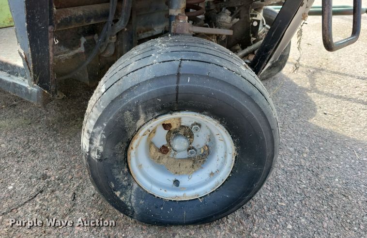 image for item OH9279 Cushman utility vehicle