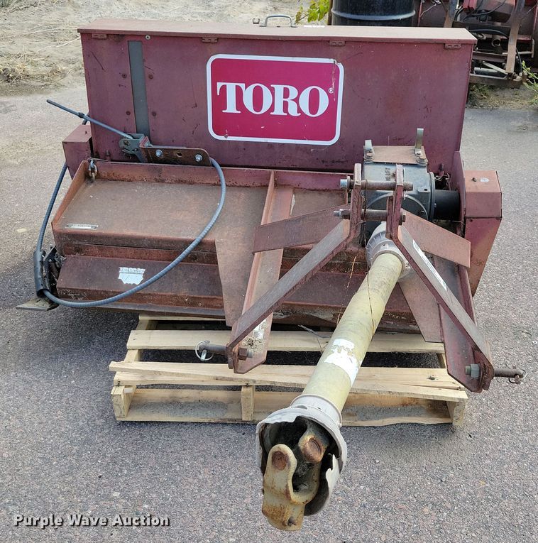 image for item OH9280 Toro 93 air seeder