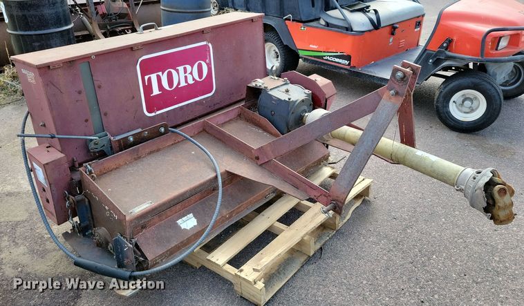 image for item OH9280 Toro 93 air seeder