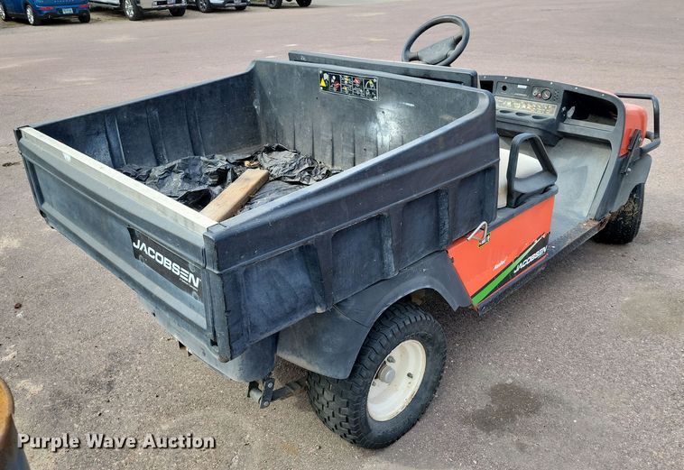 image for item OH9281 Jacobsen utility vehicle