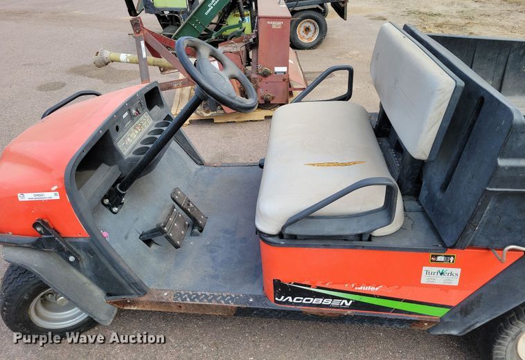 image for item OH9281 Jacobsen utility vehicle