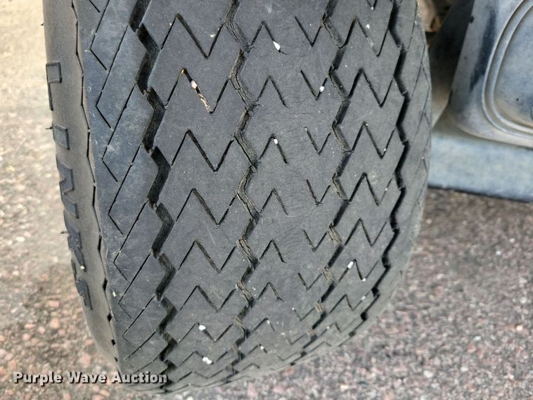 image for item OH9281 Jacobsen utility vehicle