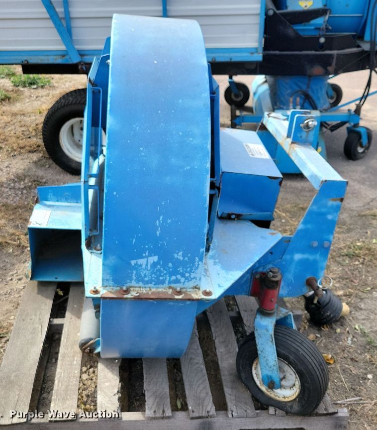 image for item OH9283 Goosen BL2000PTO debris blower