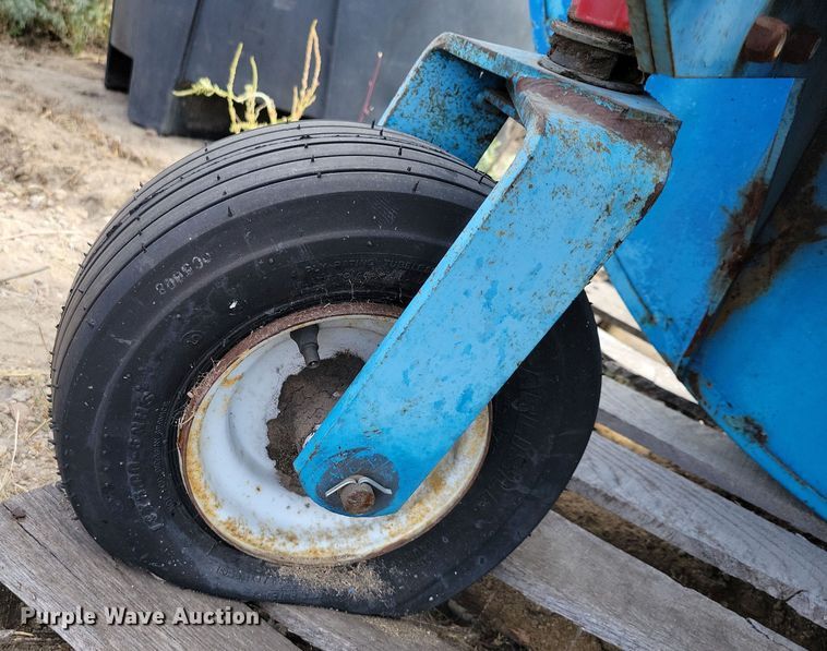 image for item OH9283 Goosen BL2000PTO debris blower