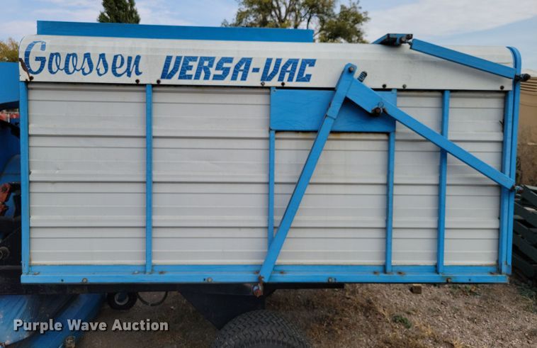 image for item OH9284 Goosen Versa-Vac turf sweeper