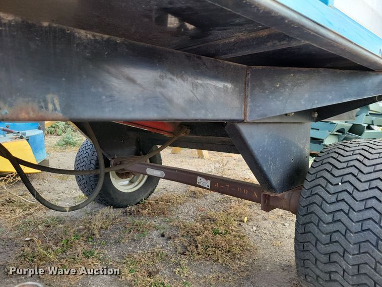 image for item OH9284 Goosen Versa-Vac turf sweeper