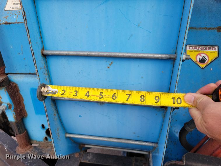 image for item OH9284 Goosen Versa-Vac turf sweeper