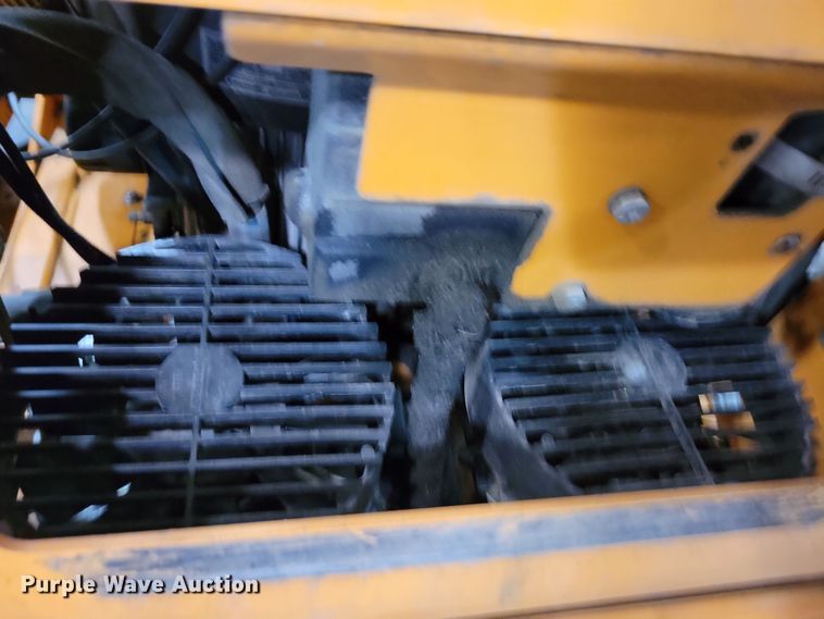 image for item OH9289 Scag V-Ride II ZTR lawn mower